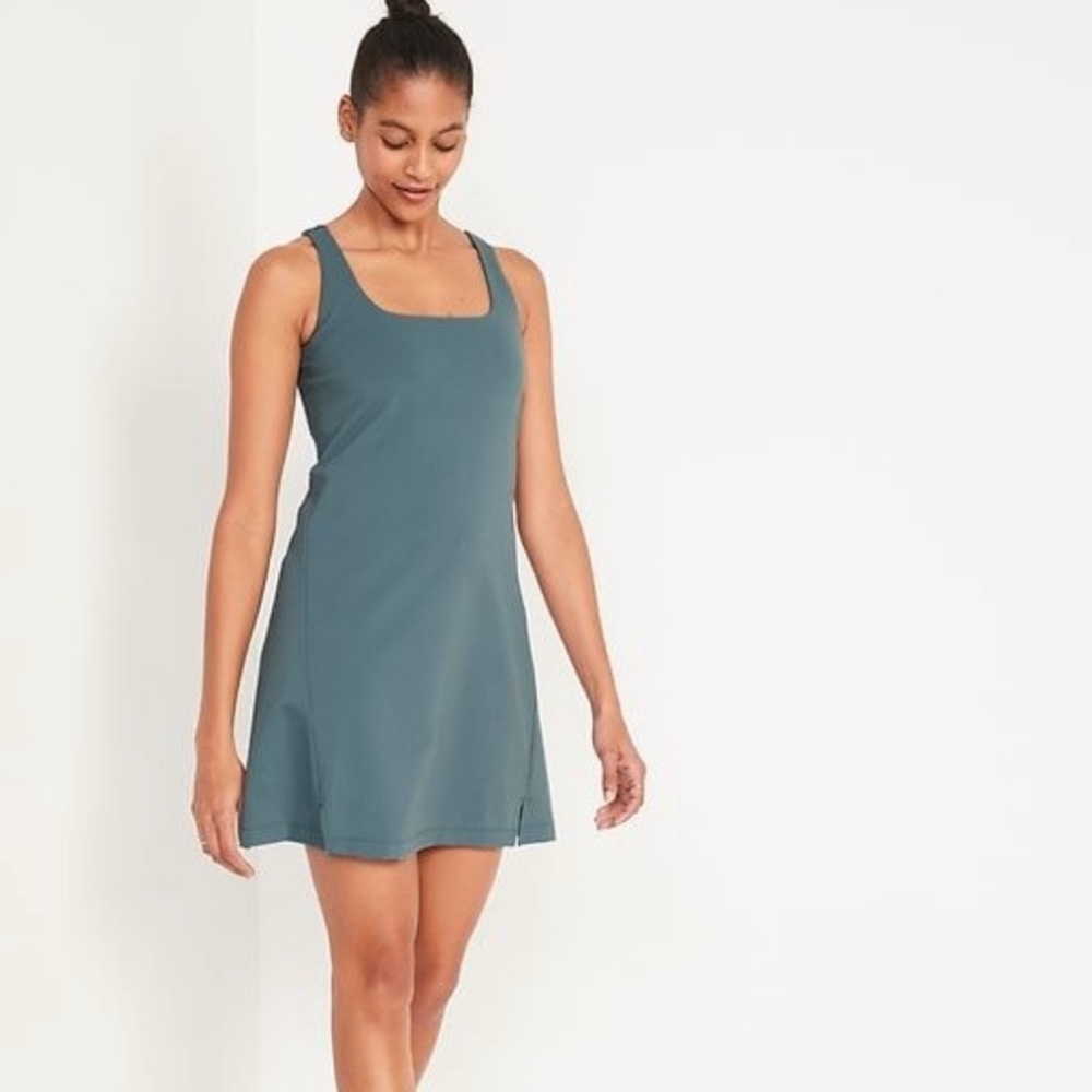 Old Navy active dress, size XXL PowerSoft Built in bra, hidden shorts dusty blue - Picture 2 of 8